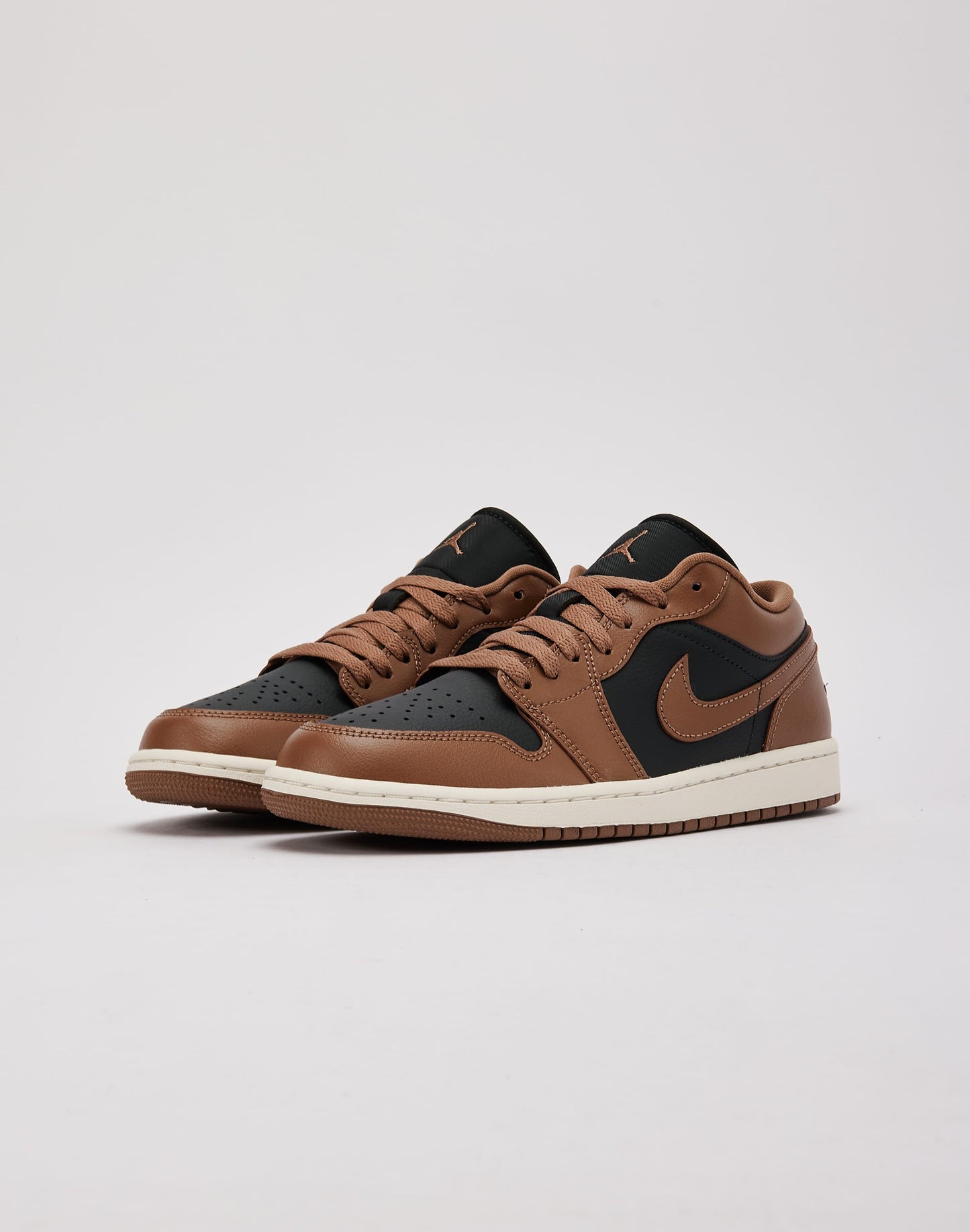 Air 1 Low
