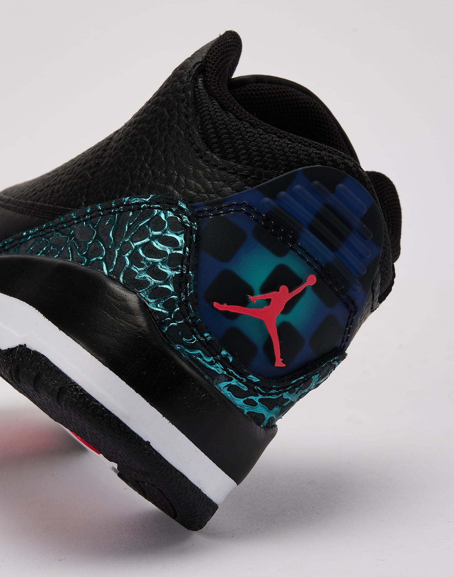 Air 3 Retro SE 'Black and Hyper Jade' Pre-School