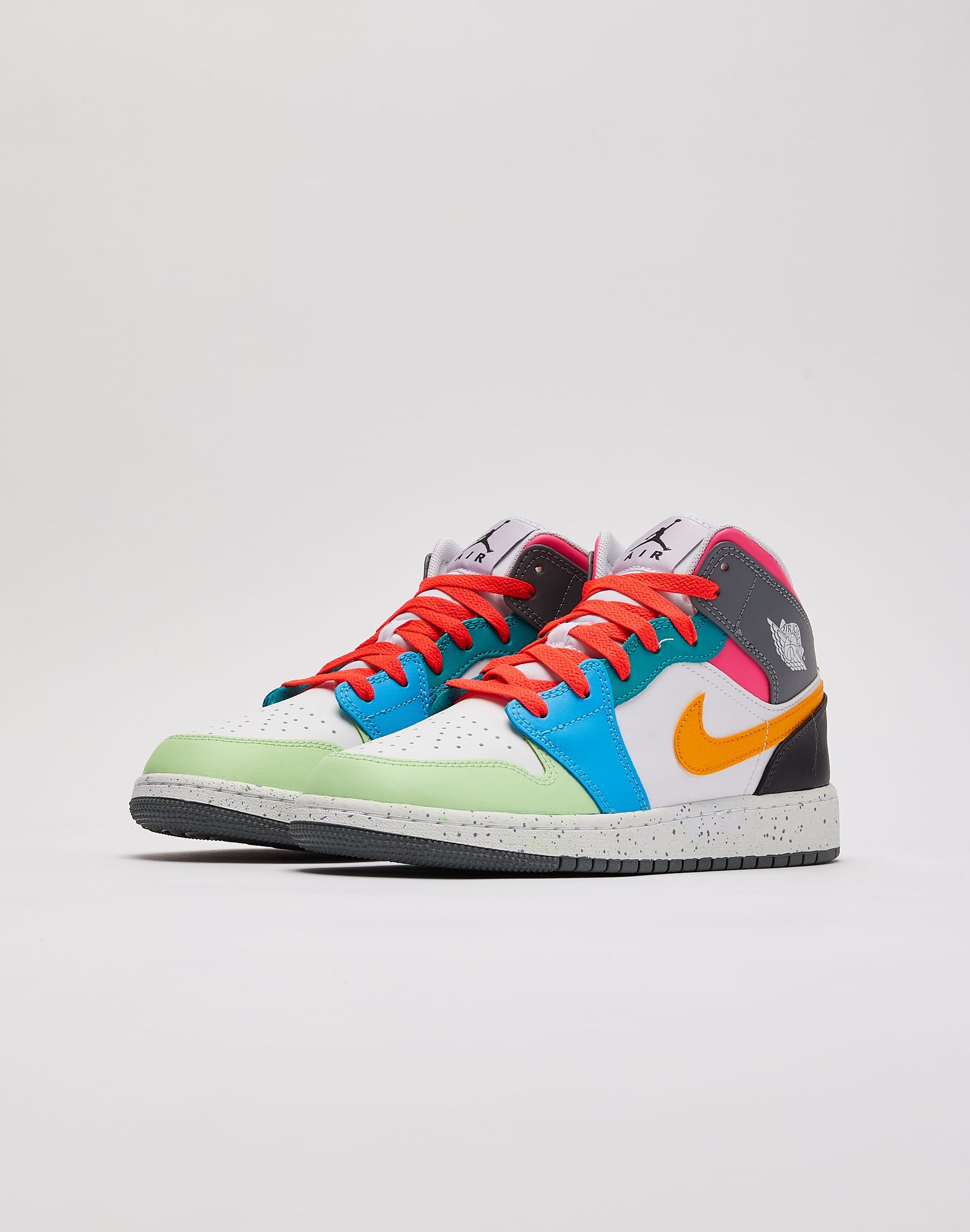 Air  1 Mid SE Grade-School