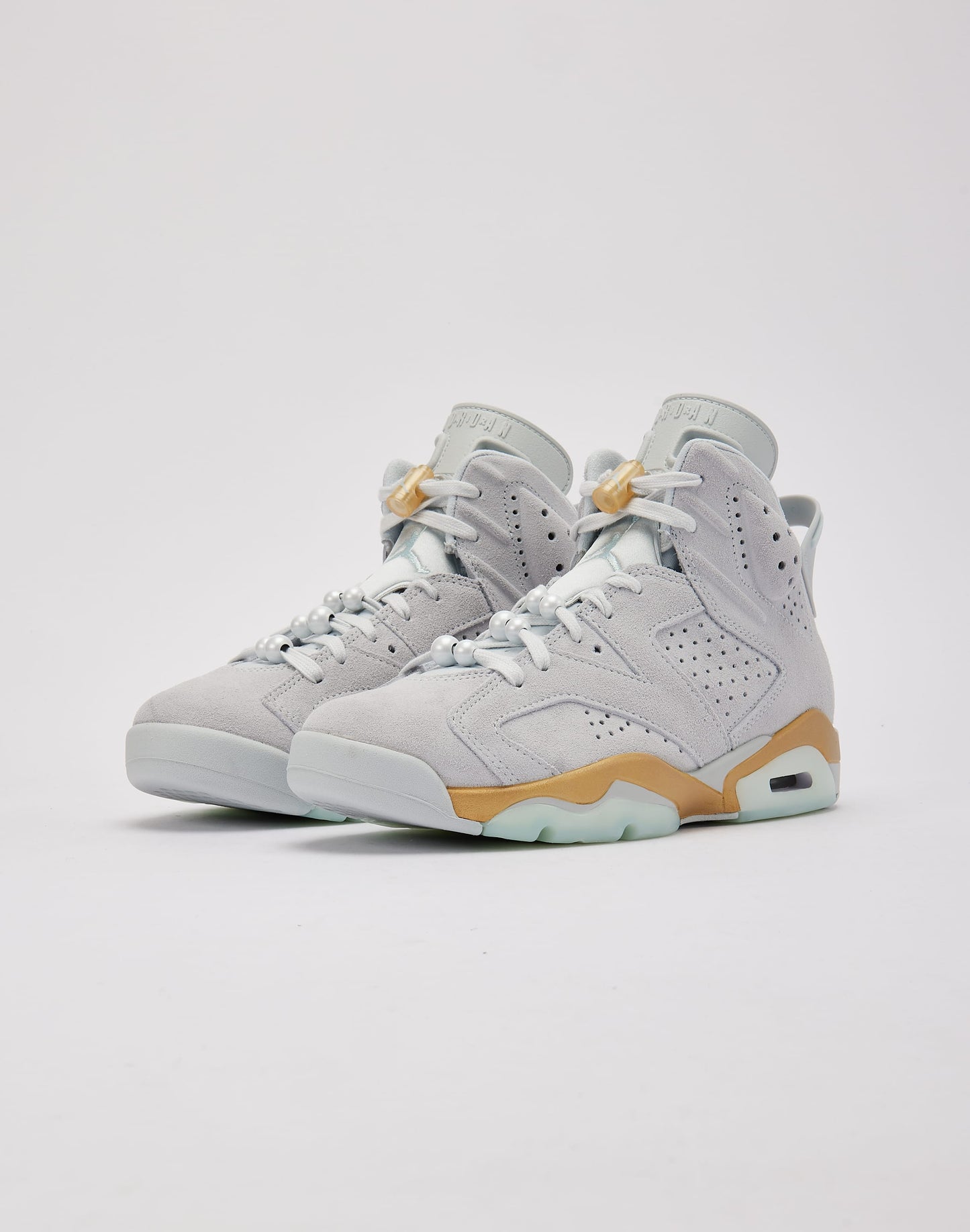 Air  6 Retro 'Pearl'