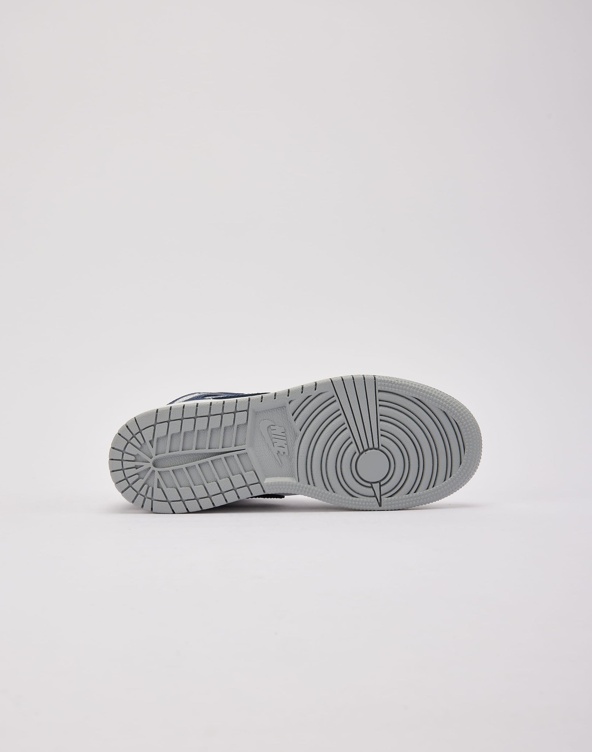 Air  1 Mid Grade-School