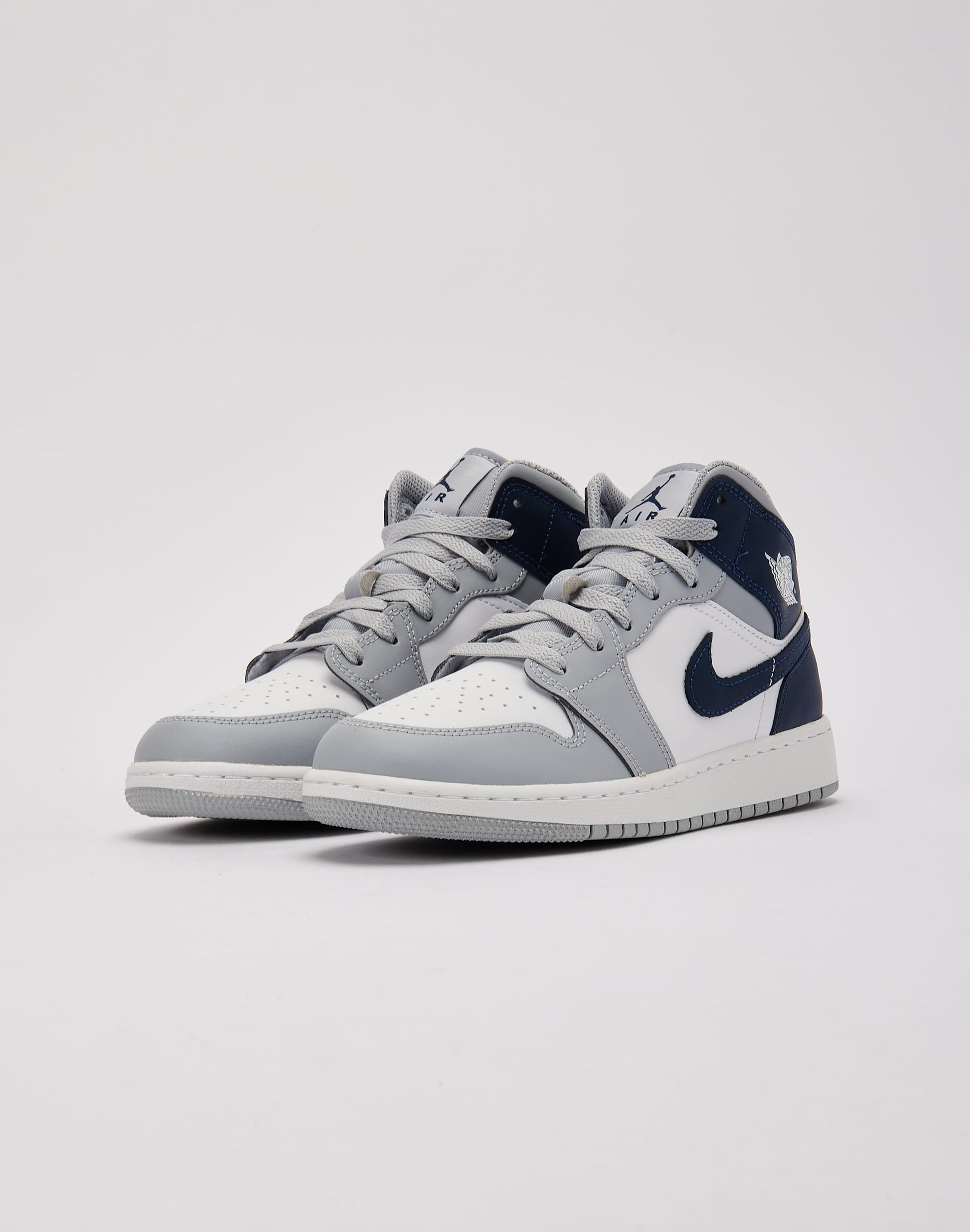 Air  1 Mid Grade-School