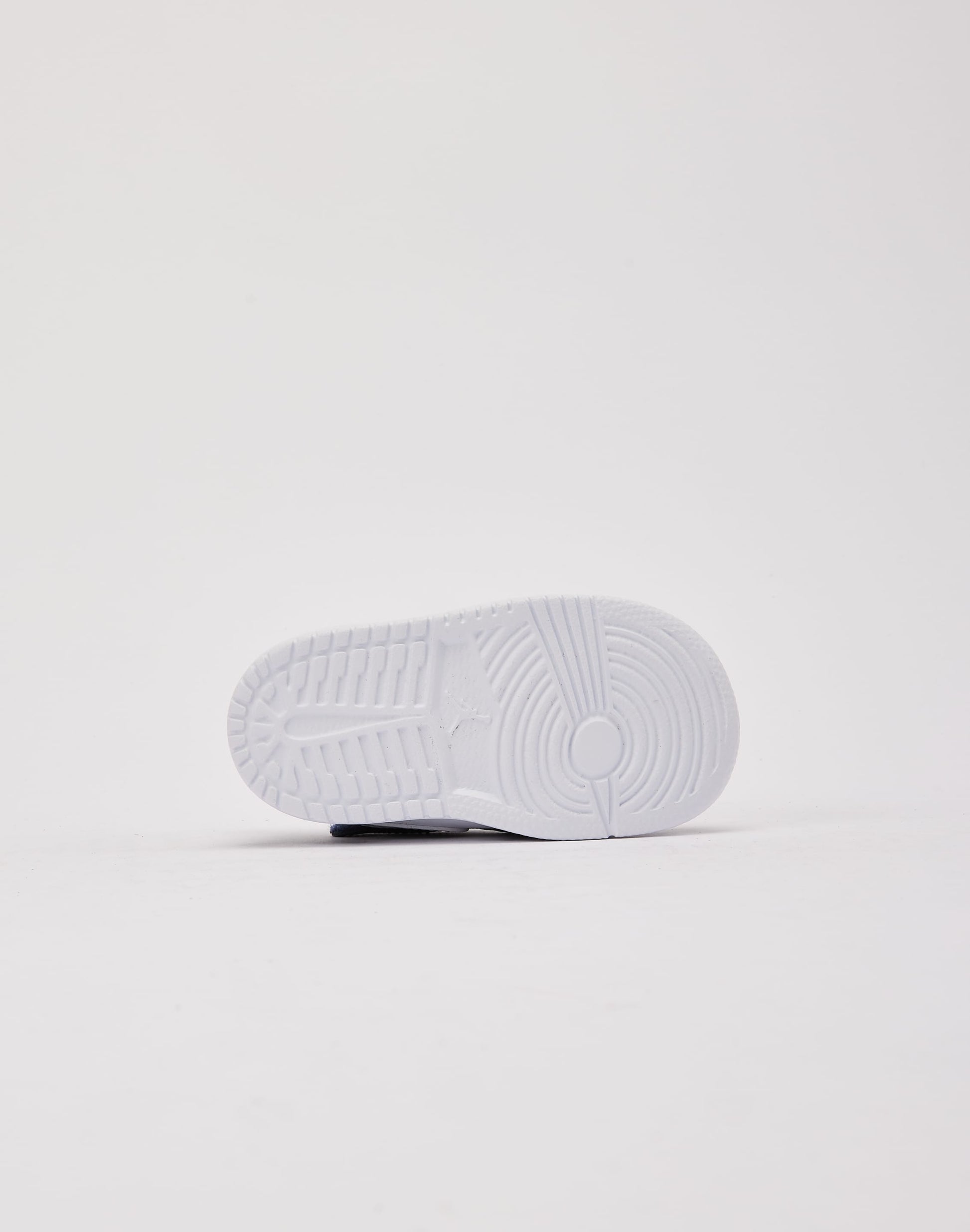 Air  1 Low Alt Toddler