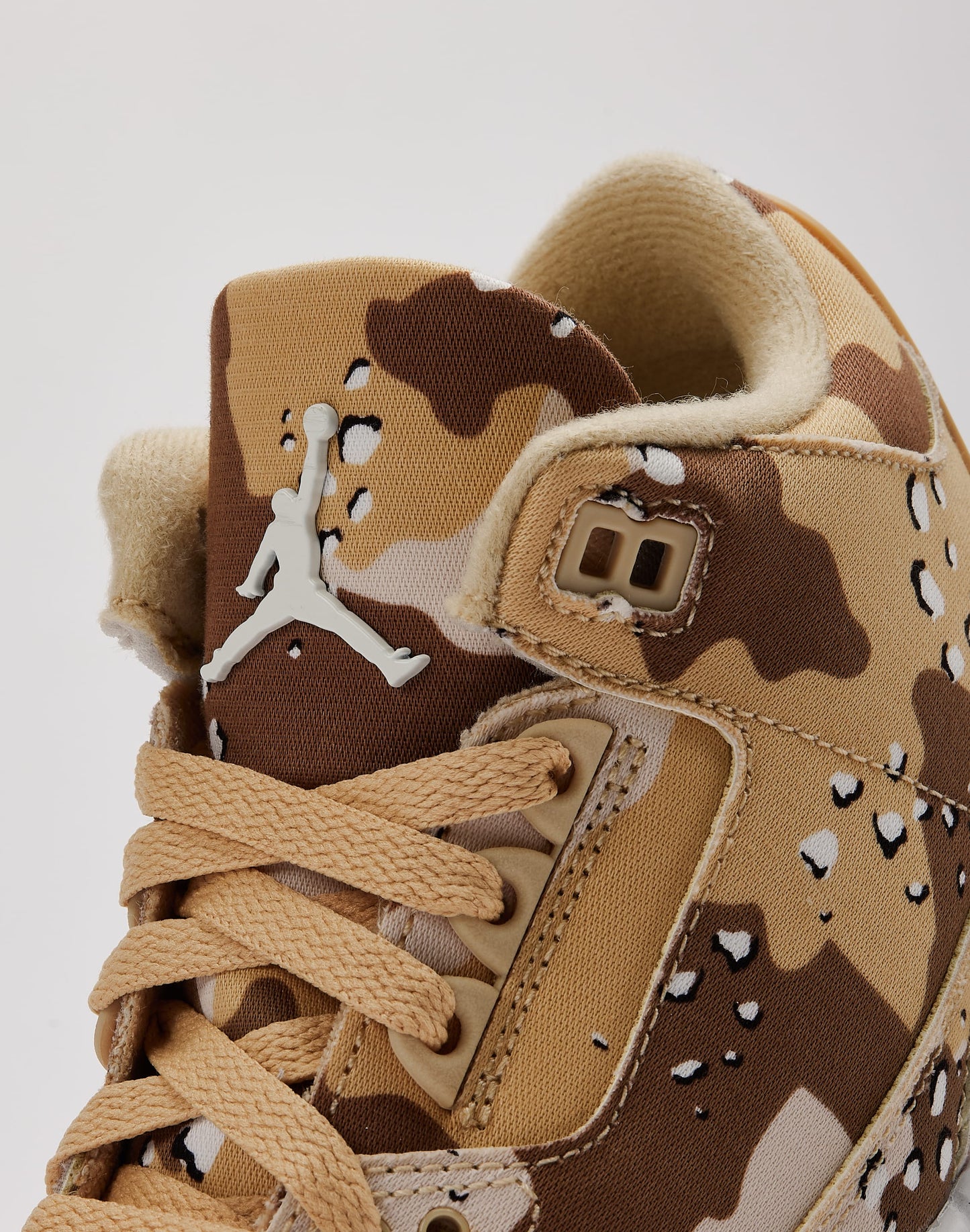Air  3 Retro 'Desert Camo'