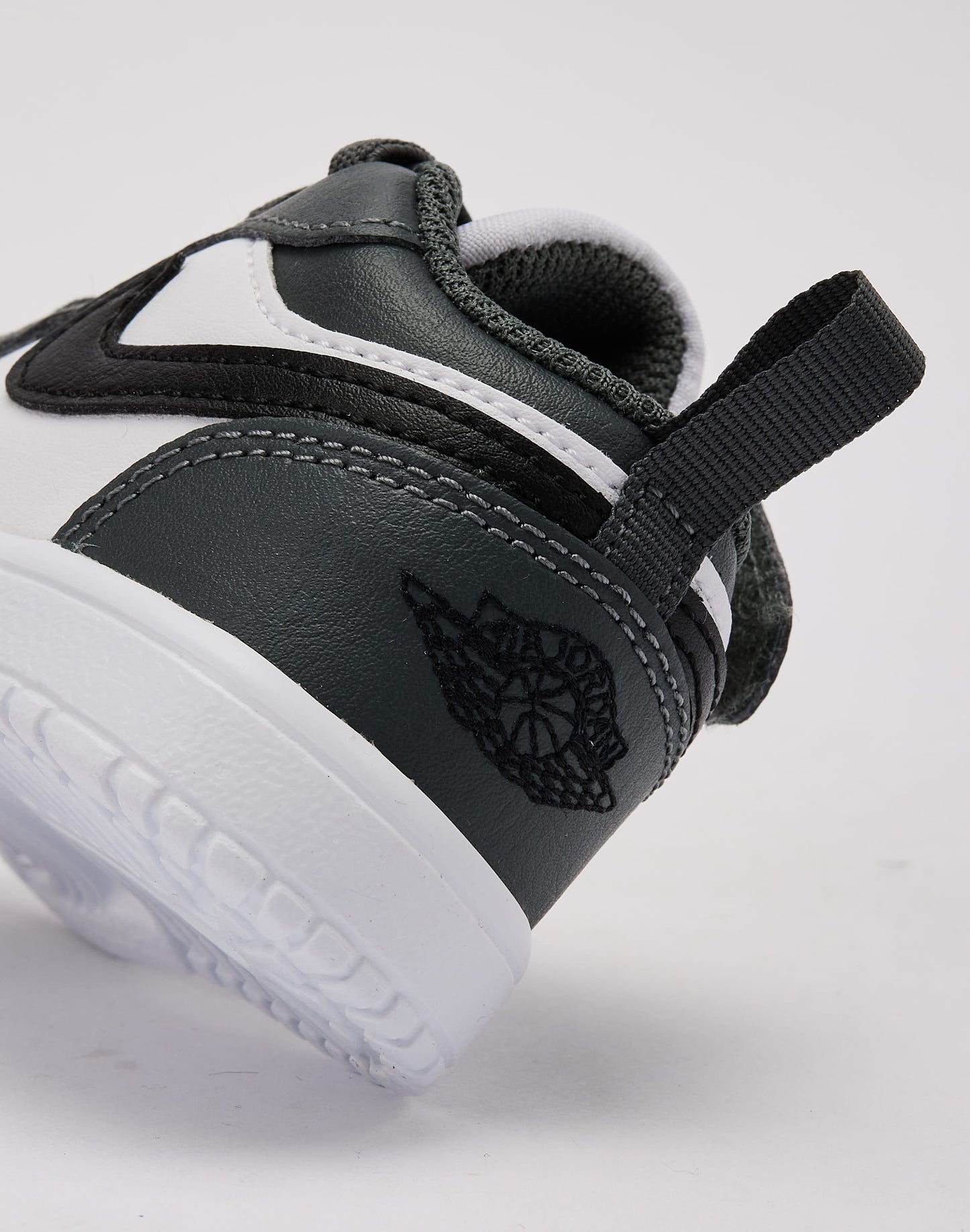 Air  1 Low Alt Toddler